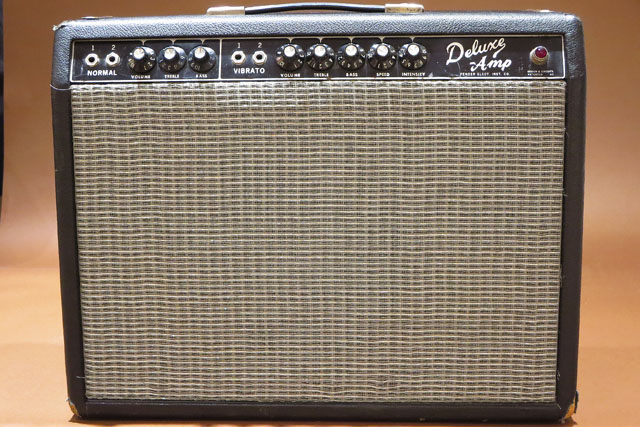 1964 Deluxe Amp Black Face