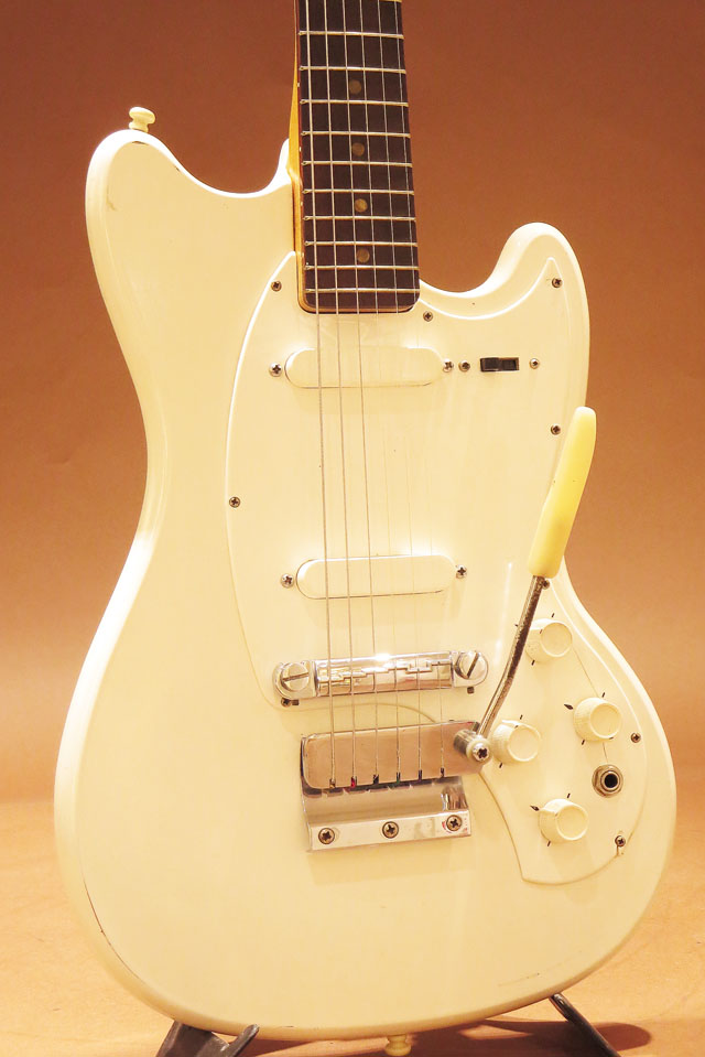 1966 KG-2A White