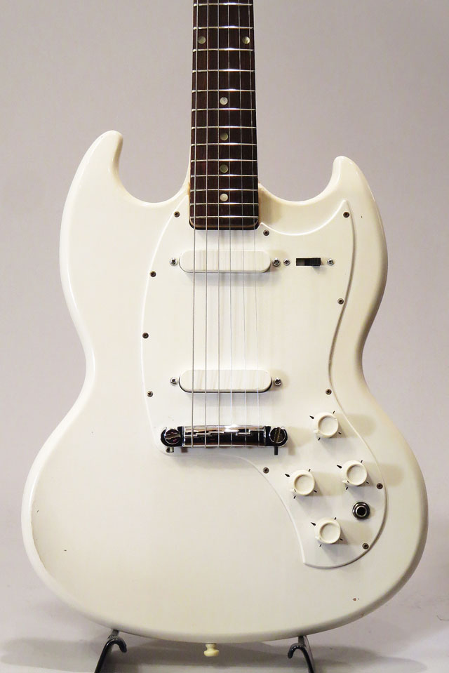 1966 KG-2 / White