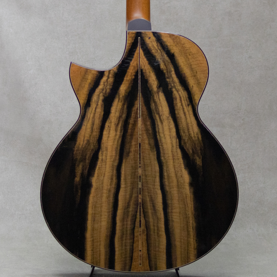 Pellerin Guitars Jumbo Cutaway Multiscale Adirondack Spruce / Figured Crelicam Ebony ペレリンギターズ サブ画像2