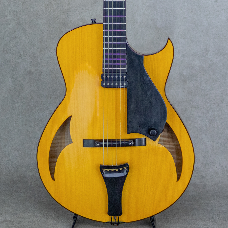 Marchione Guitars 15 inch Arch Top Natural マルキオーネ　ギターズ