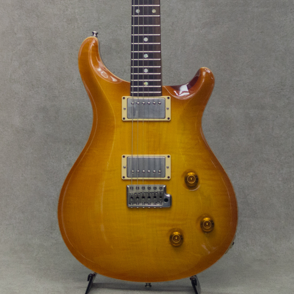 CE22 Maple Top