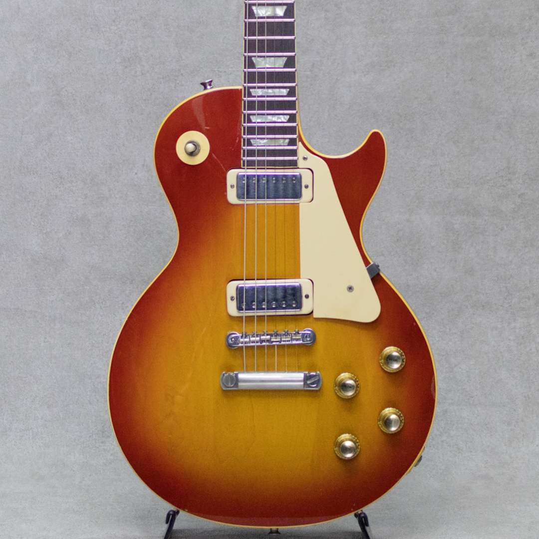 Les Paul Deluxe Cherry Sunburst