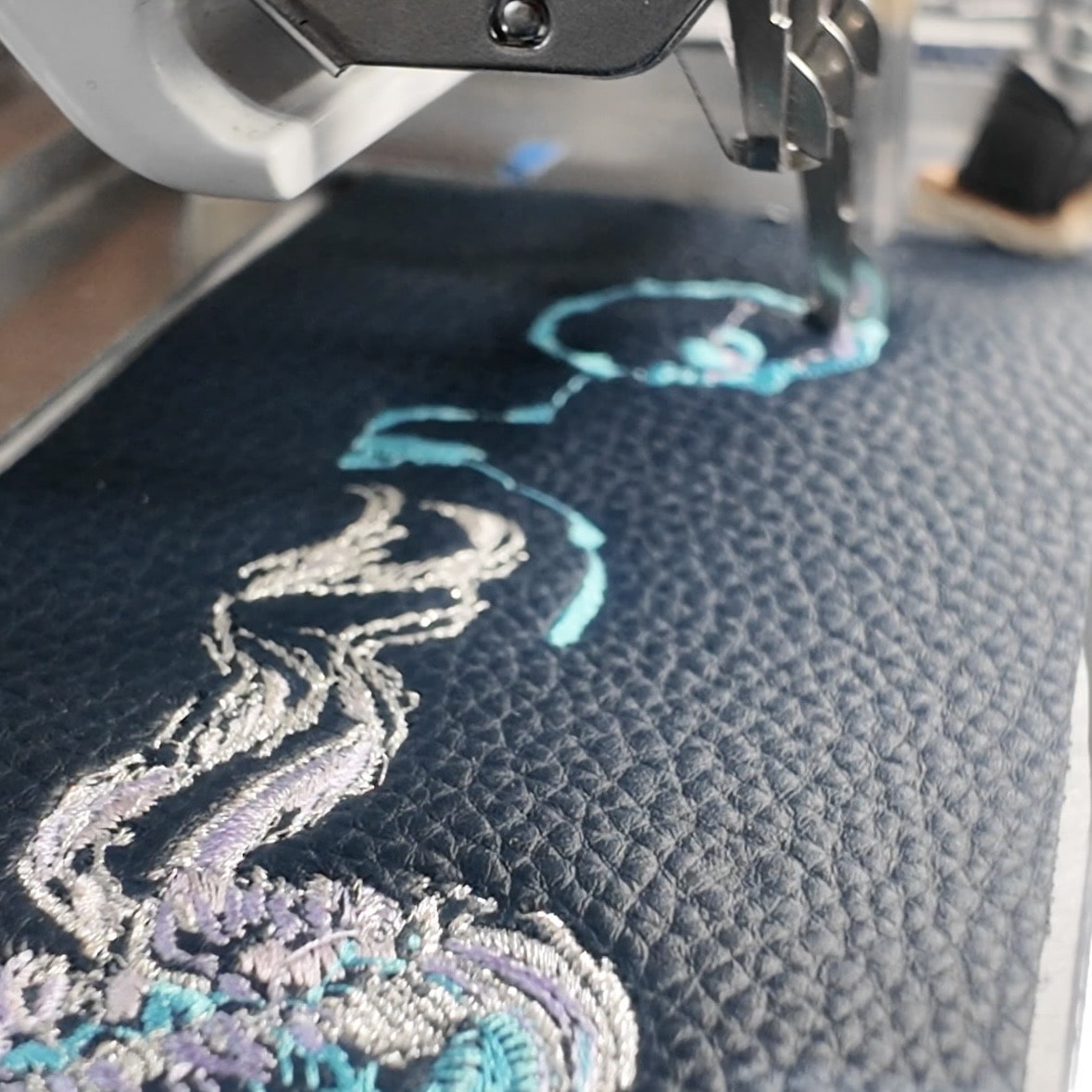 LITEシリーズ発売記念 店頭対面オーダー会!4/5(日)13:00 ~ 予約枠 (1時間)【イベントご予約】 4/5 (日)13:00 ~ (1時間) 梅田店