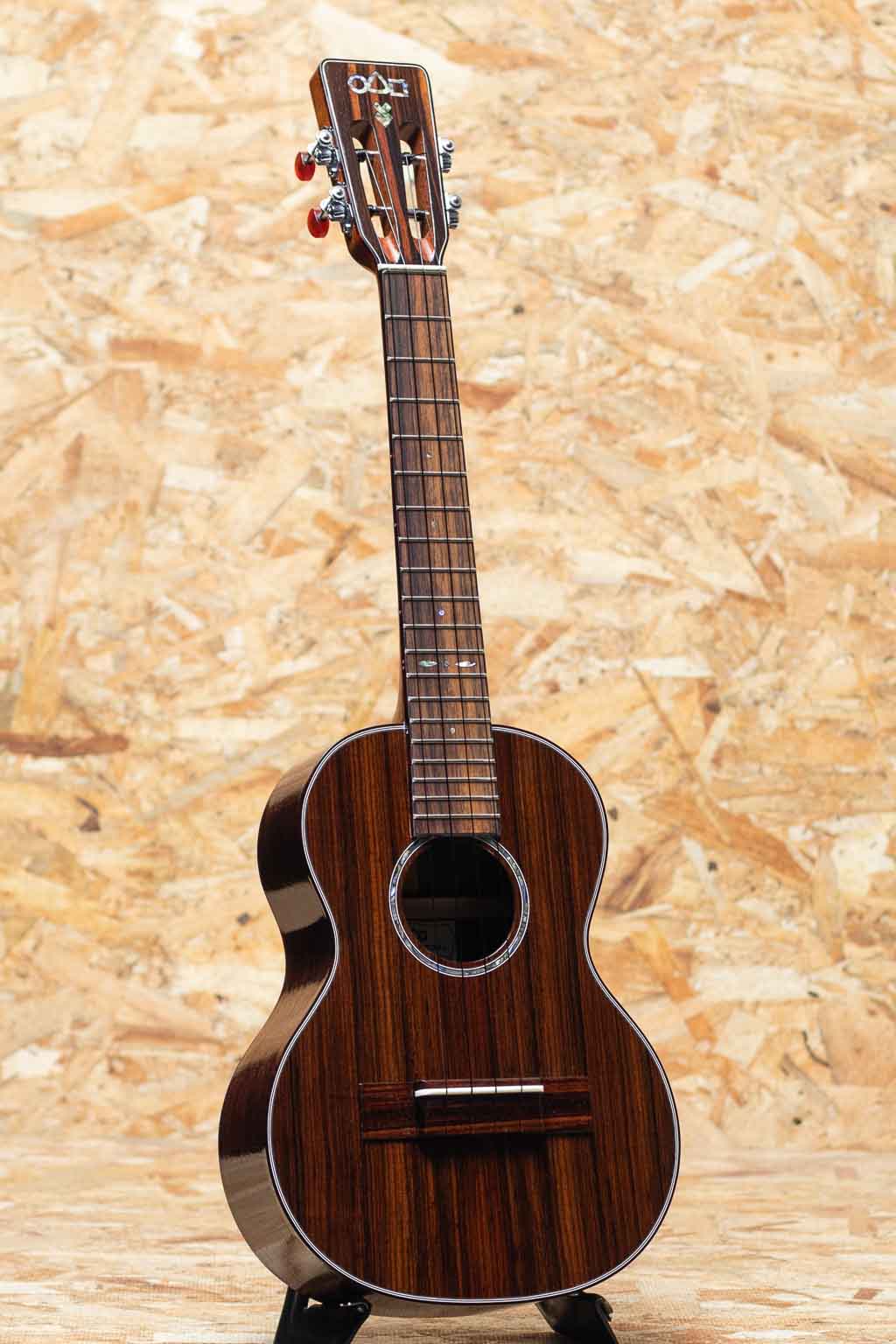 T-56 Rosewood Big Tenor