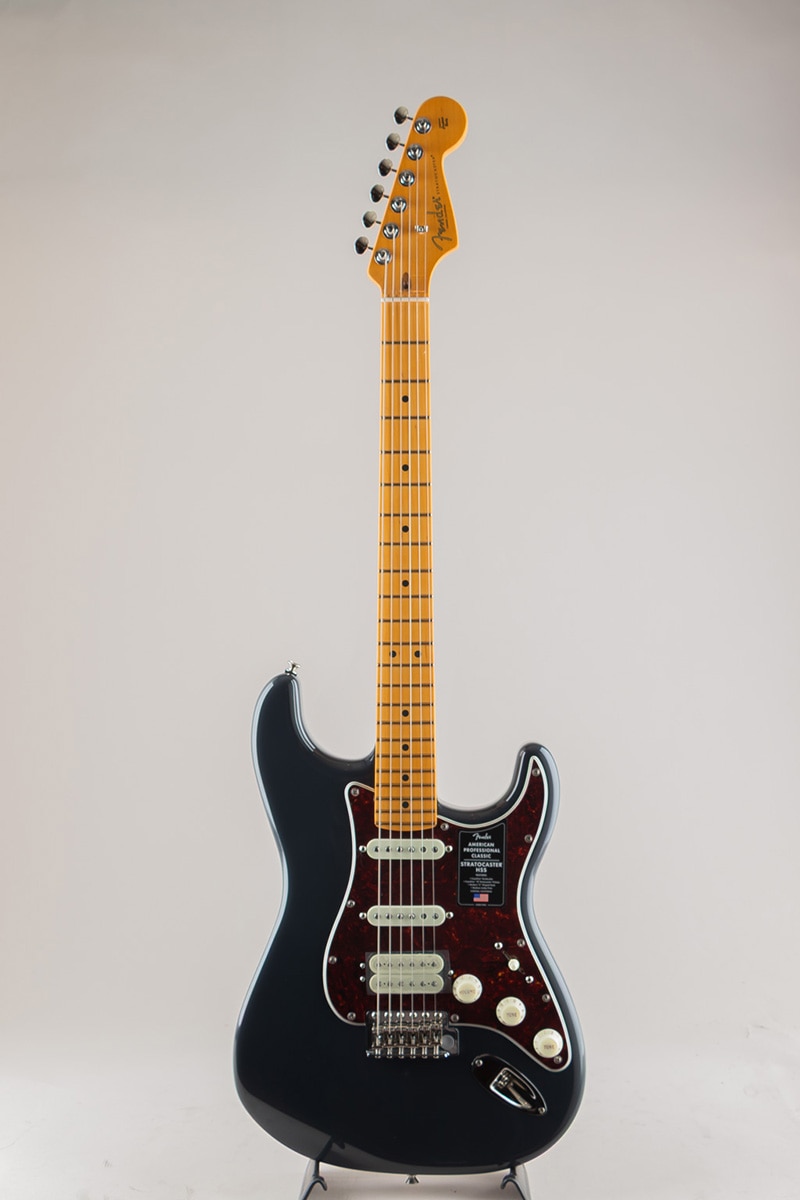 American Professional Classic Stratocaster HSS /Faded Black/Maple Fingerboard