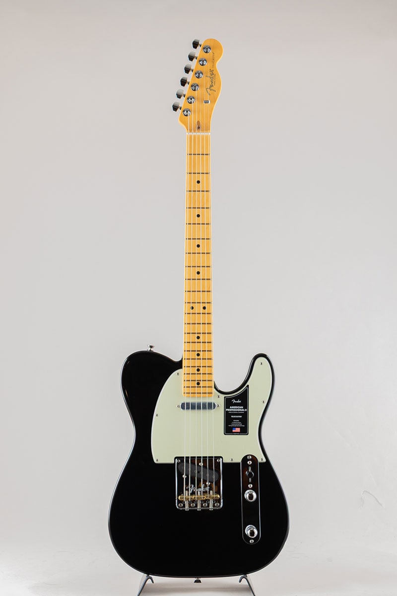 American Professional II Telecaster /Black/Maple Fingerboard