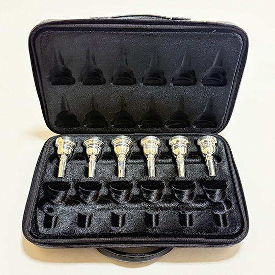 Ultimate Brass トロンボーン・ユーフォニアム用マウスピースケース トロンボーン・ユーフォニアム用 Low Brass Center
