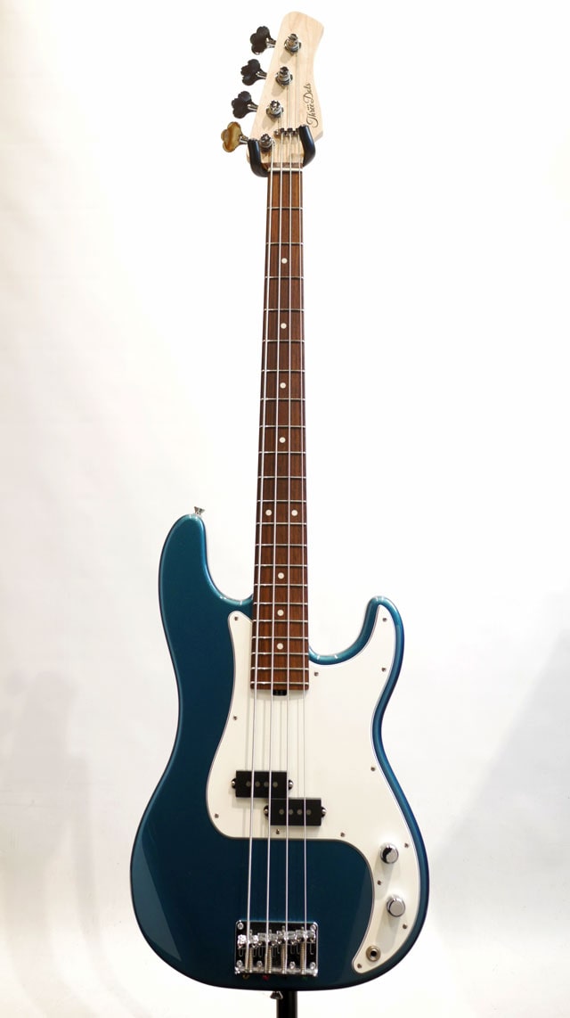 PB Model (Vintage Blue Metallic/Rosewood)