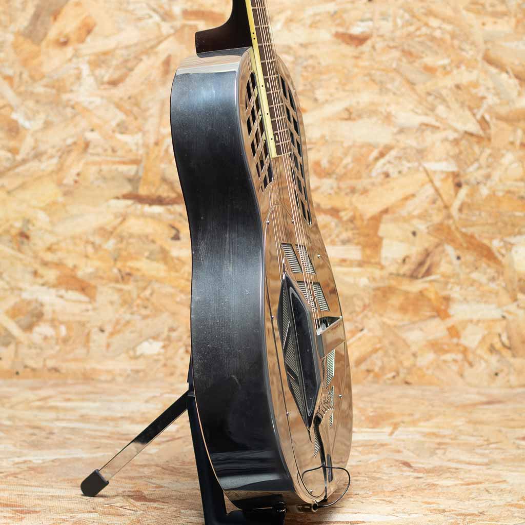 Style-1 Tricorn 1995