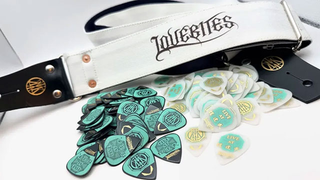 LOVEBITES MYK BUDOKAN SHINE PICK【10枚セット】 MYK BUDOKAN SHINE PICK 梅田店