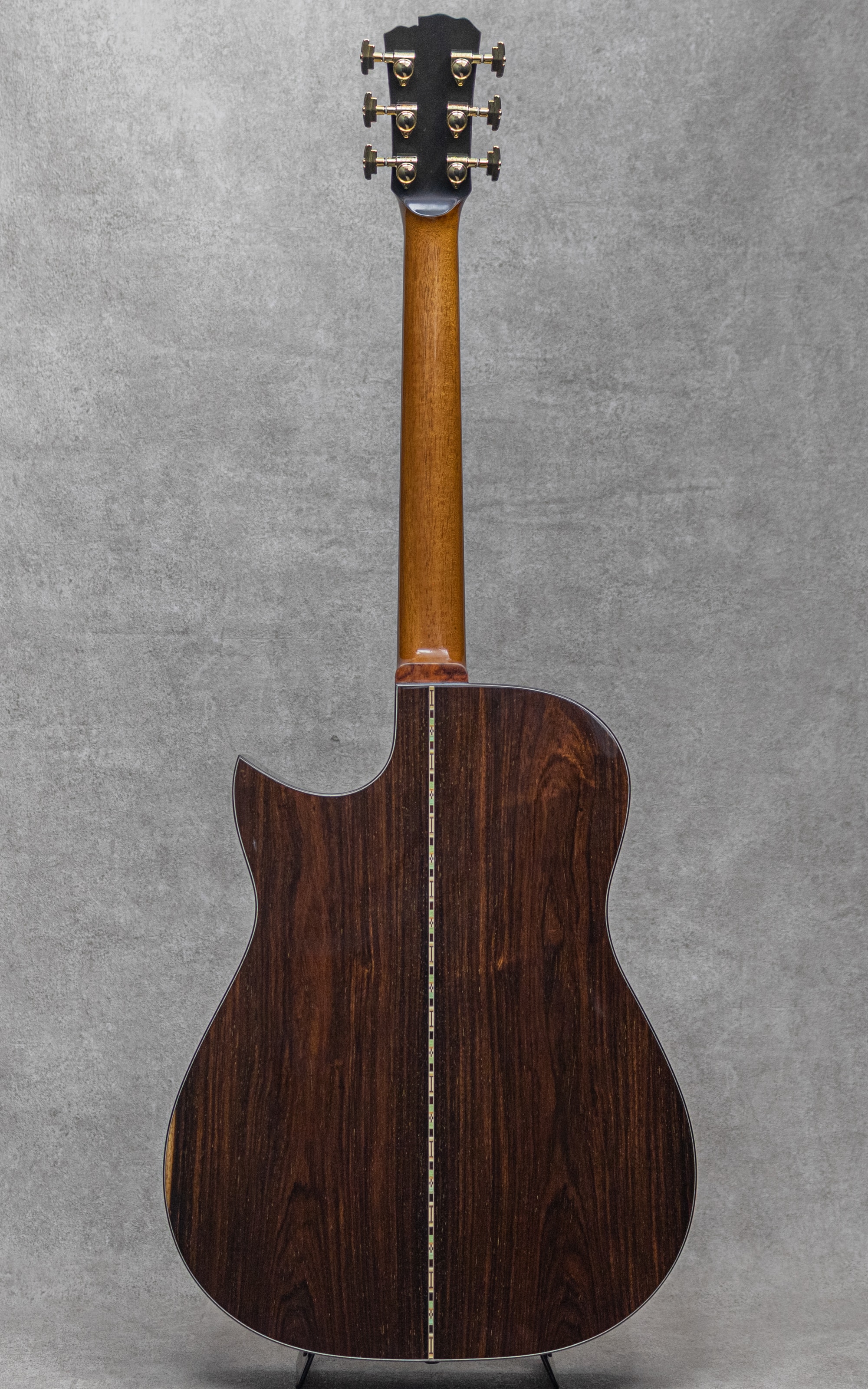 Custom MD Cutaway Ezo Spruce / Amazon Rosewood