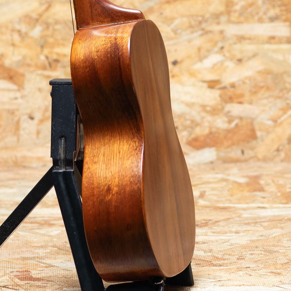 Concert Tiki White Label 1973