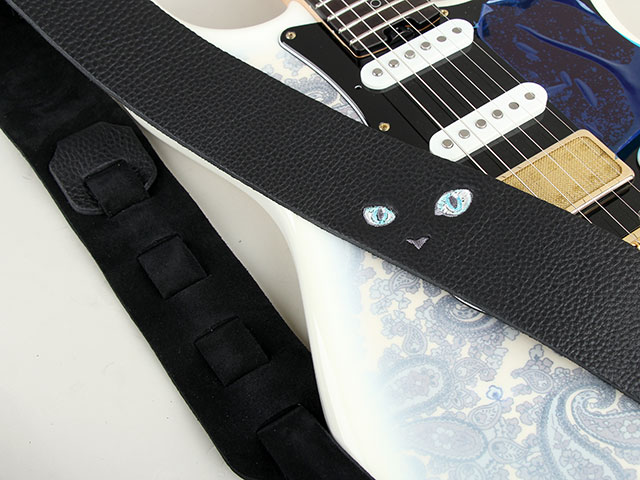 ねこ刺繍ストラップ LITE ラリマー