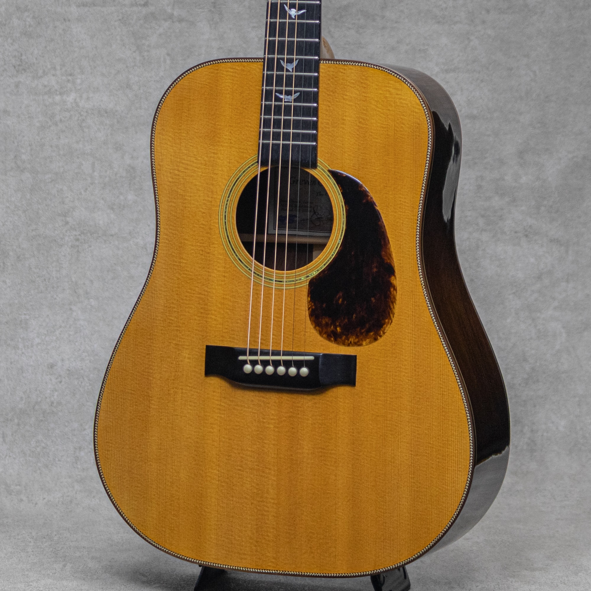 The Oshio D Lutz Spruce / Jacaranda / 2012