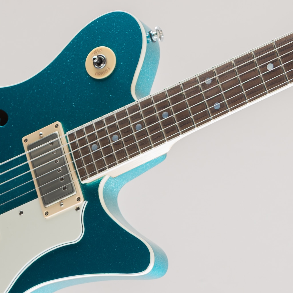 Trailbreaker Mark-II w.Tremolo / Aqua Blue Sparkle