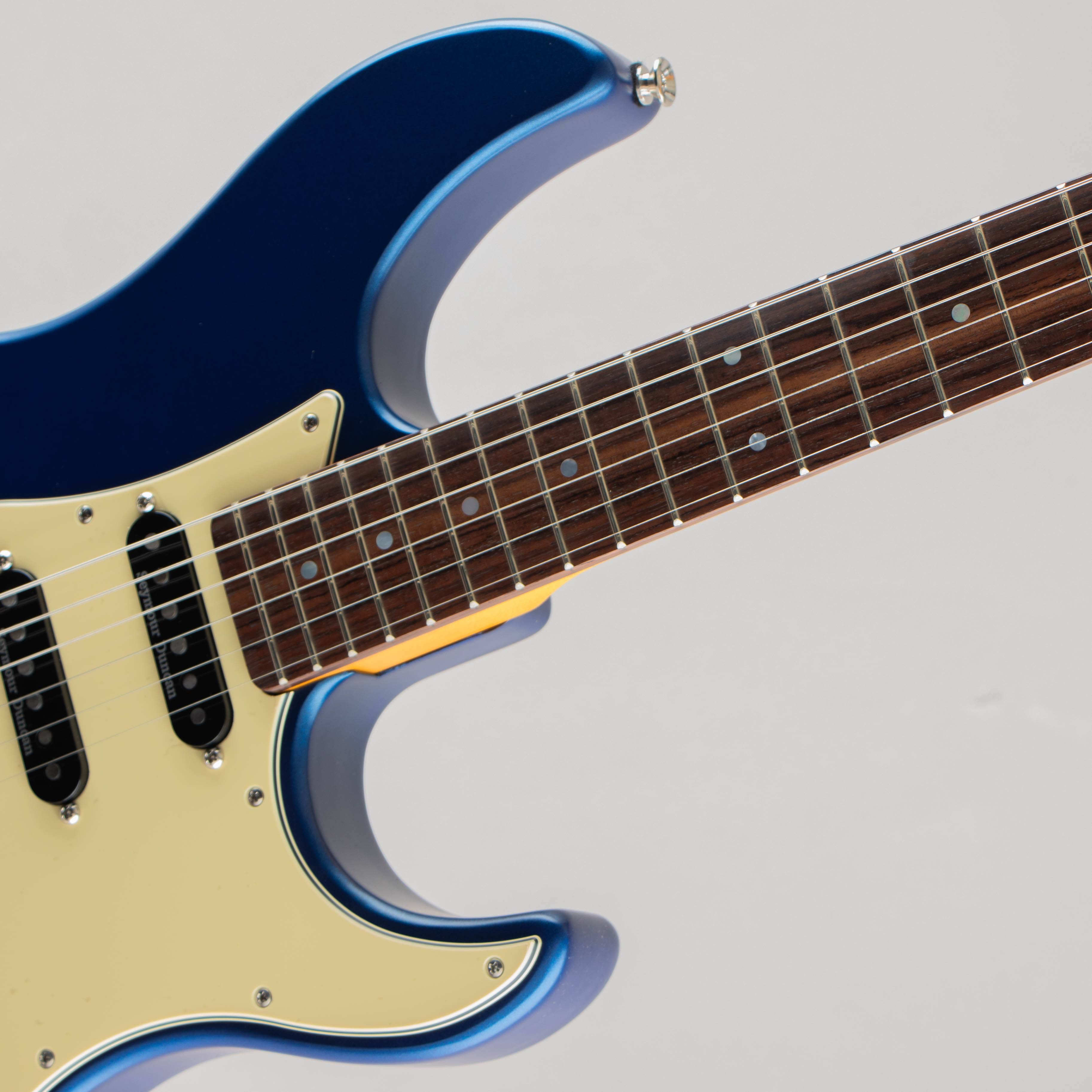 PACIFICA612VIIX / Matte Silk Blue