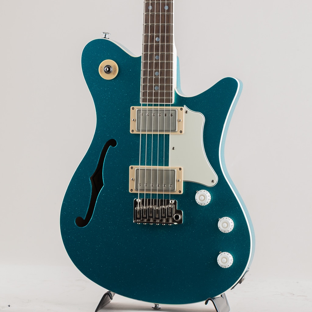 Trailbreaker Mark-II w.Tremolo / Aqua Blue Sparkle