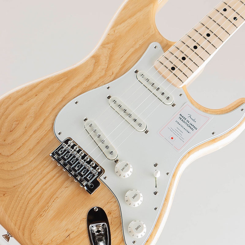 Made in Japan Traditional 70s Stratocaster/Natural/M