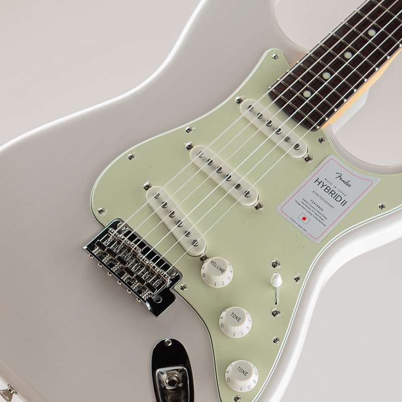 Made in Japan Hybrid II Stratocaster/US Blonde/Rosewood Fingerboard