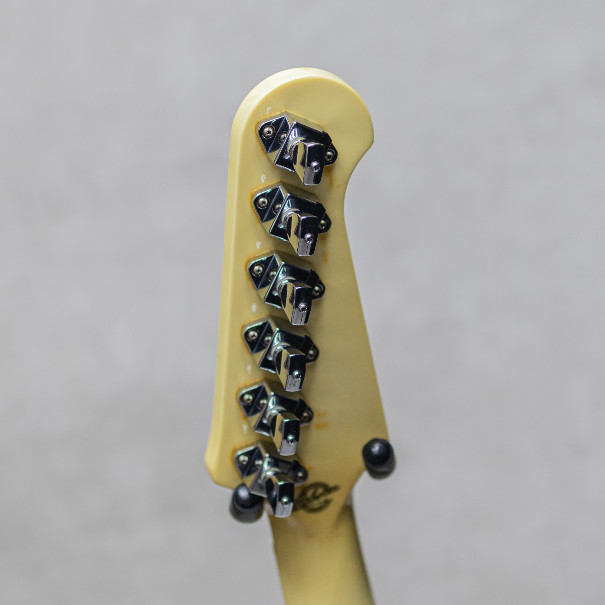 Firebird V Classic White / 1997