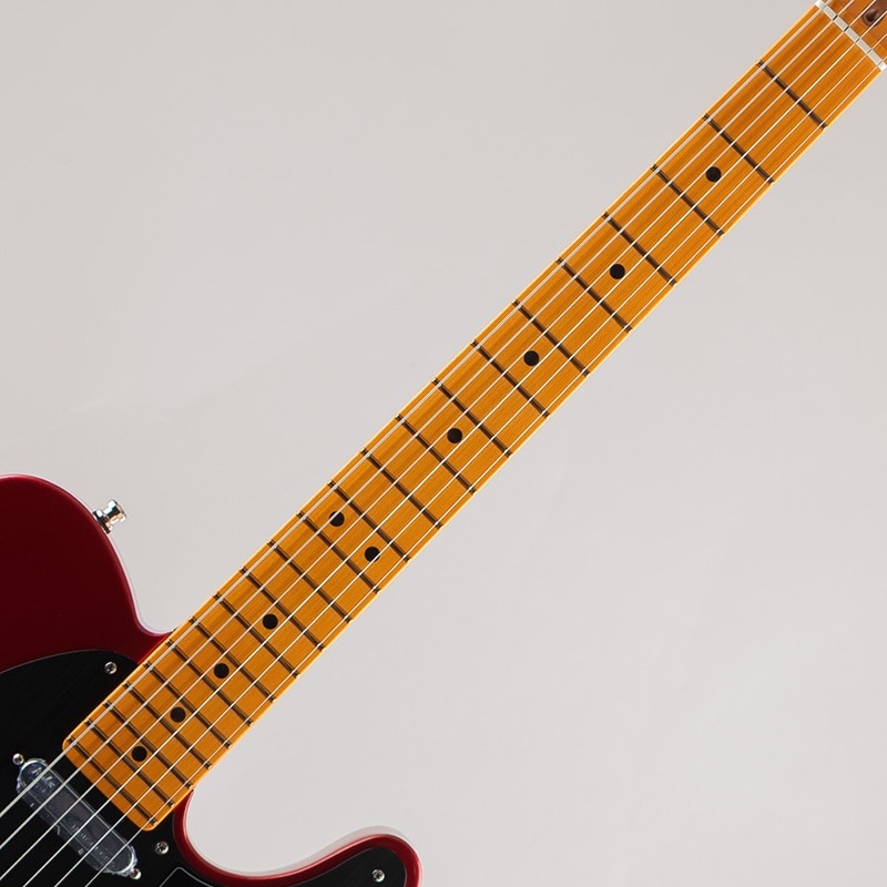 American Ultra II Telecaster/Sinister Red/Maple Fingerboard