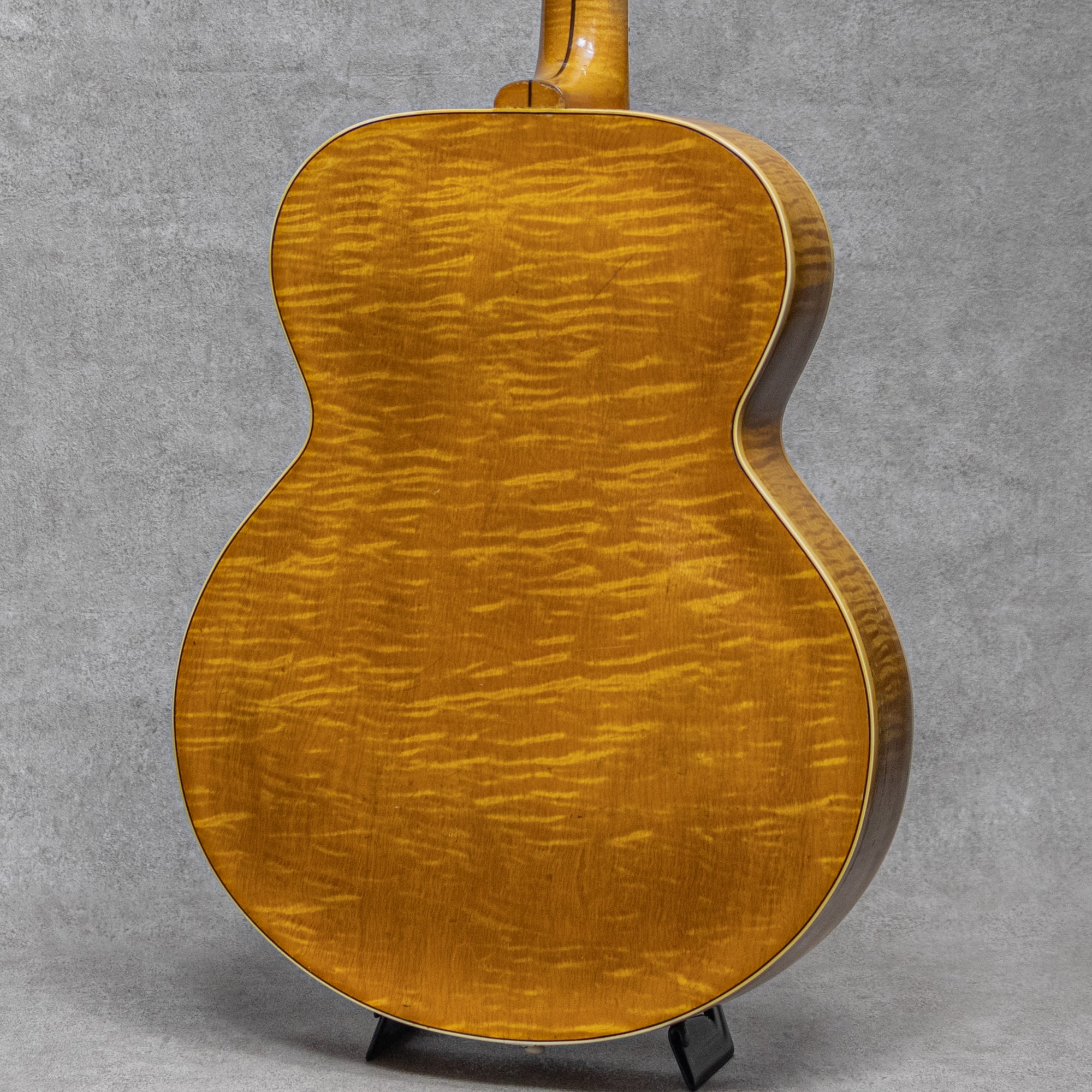 ES-300 Natural / 1940