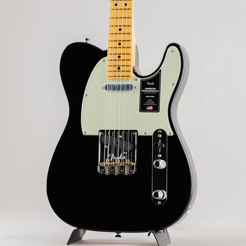 American Professional II Telecaster /Black/Maple Fingerboard