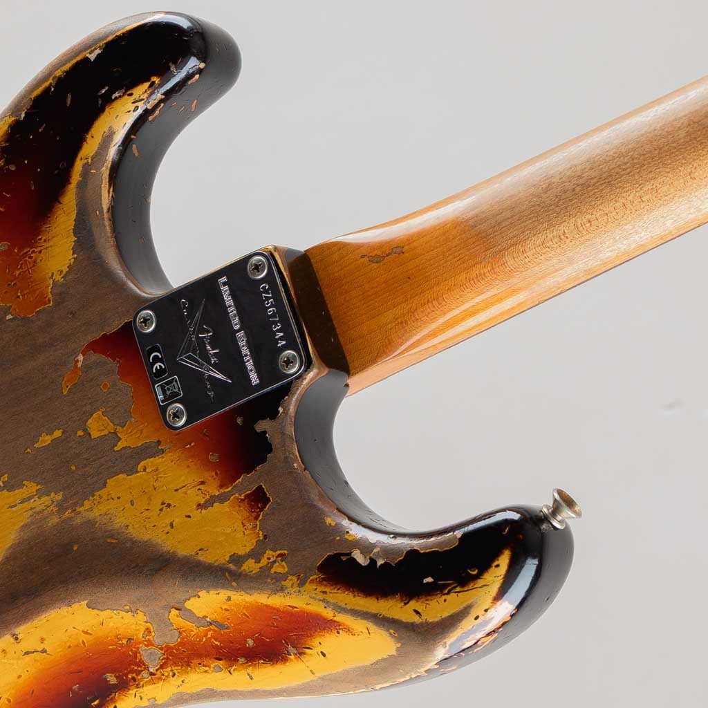 Limited Edition Roasted '61 Stratocaster Super Heavy Relic Aged 3-Color Sunburst 2023