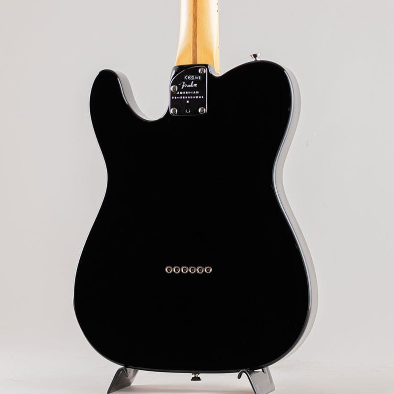 American Professional II Telecaster /Black/Maple Fingerboard