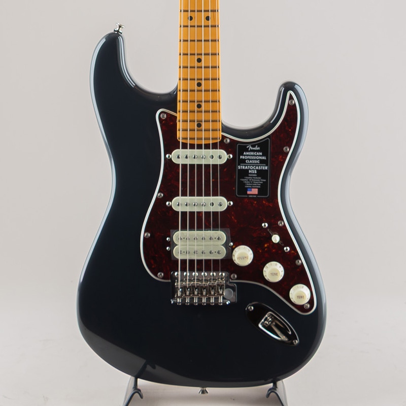 American Professional Classic Stratocaster HSS /Faded Black/Maple Fingerboard