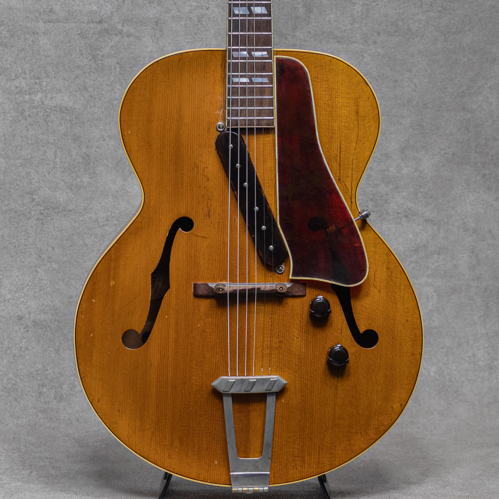 ES-300 Natural / 1940