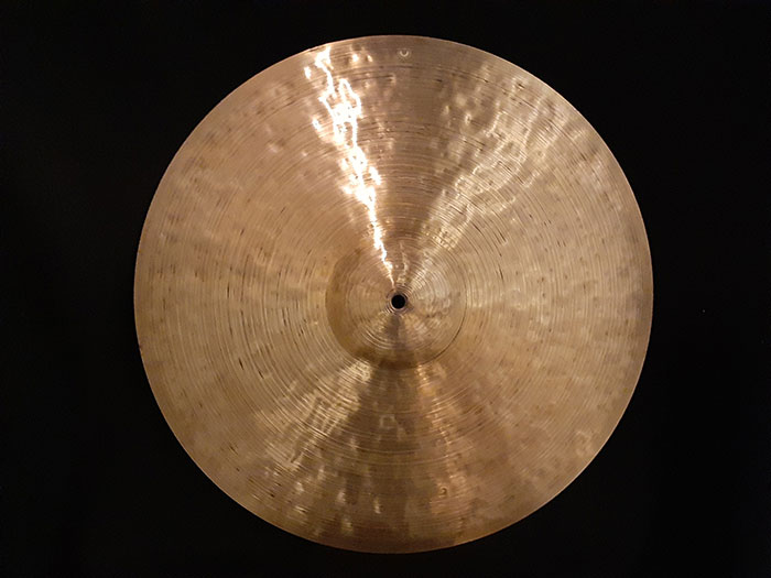 【新品特価】30th Anniversary 20" Ride 1918g オリジナルシンバルバッグ付属