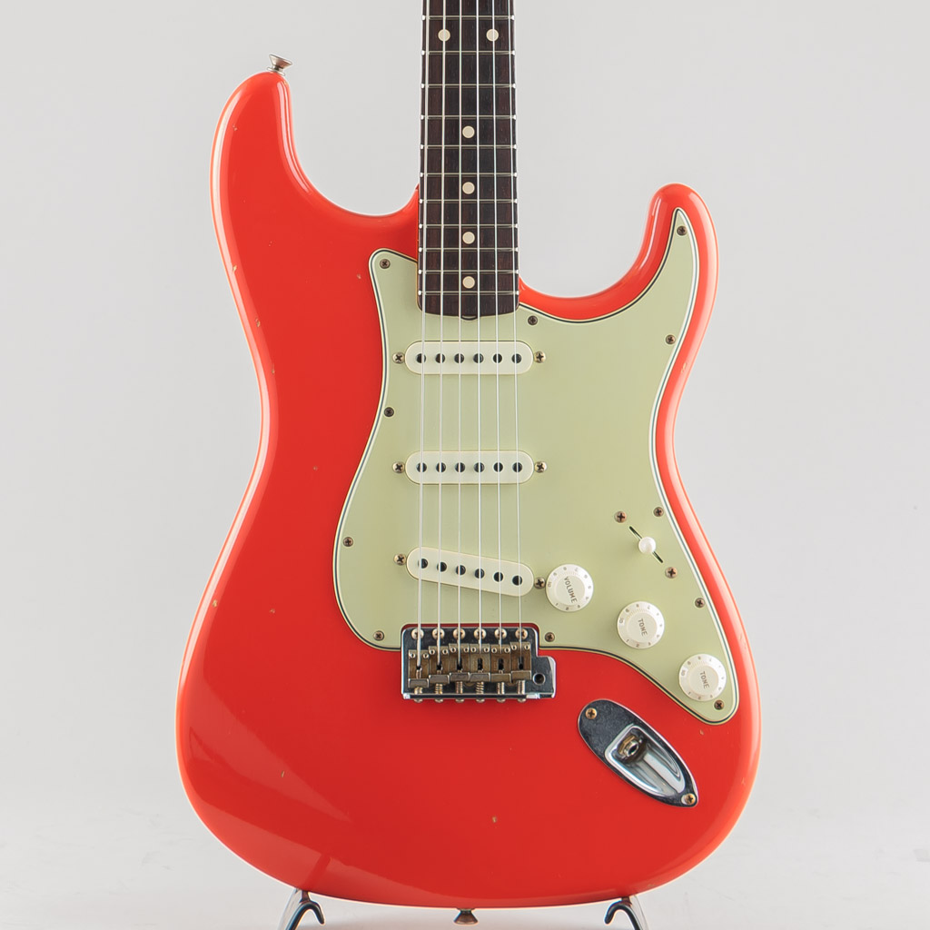 Limited Edition 62/63 Stratocaster Journeyman Relic Aged Fiesta Red 2022