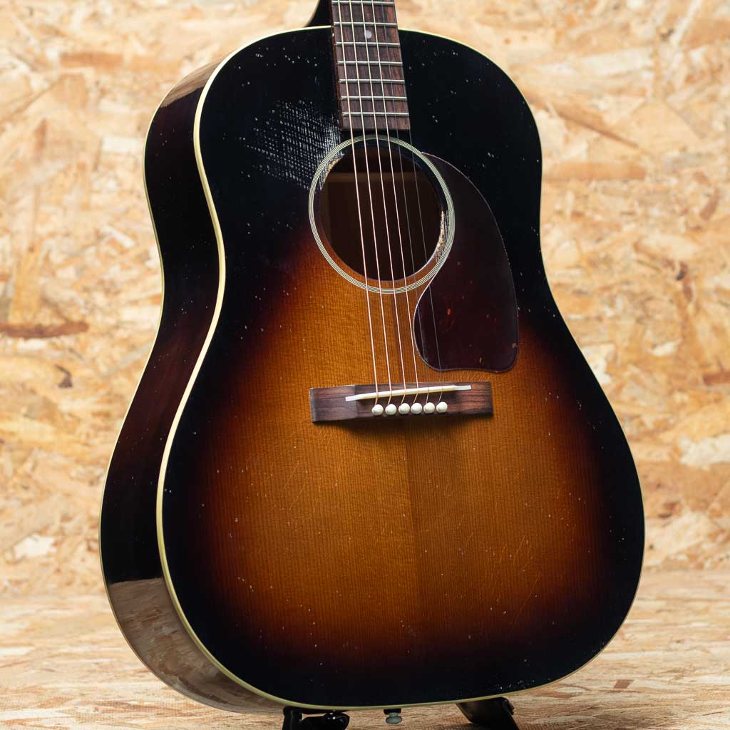 1942 Banner J-45 Vintage Sunburst Light Aged