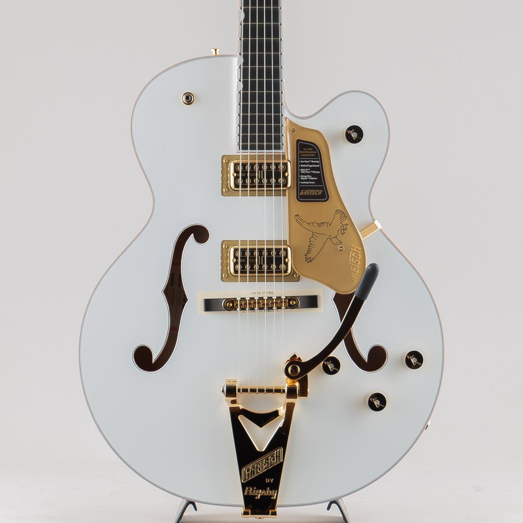  Falcon Hollow Body with String-Thru Bigsby and Gold Hardware/E/White