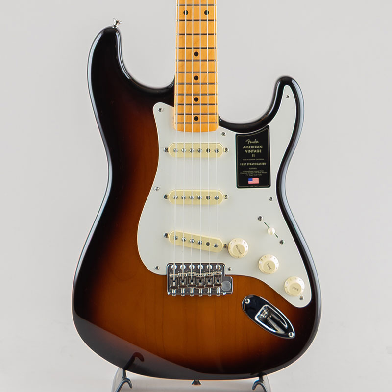 American Vintage II 1957 Stratocaster/2-Color Sunburst/M