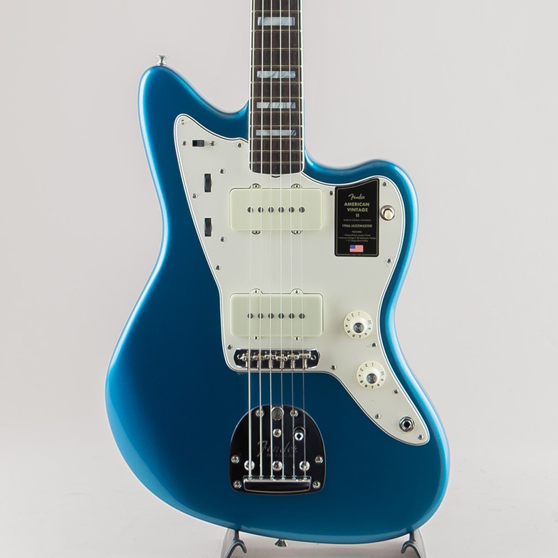 American Vintage II 1966 Jazzmaster/Lake Placid Blue/Rosewood Fingerboard