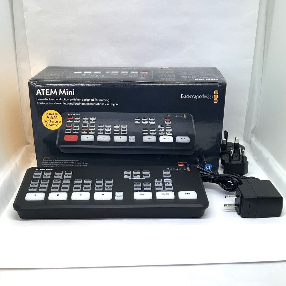  《中古品》Blackmagic Design ブラックマジックデザイン ATEM Mini ビデオスイッチャー HDMI入力4つ搭載