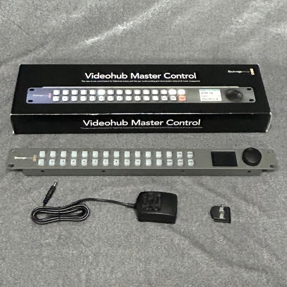 《中古品》 ビデオ ハブ マスターコントロール スイッチャー Blackmagic Design BMD- VHUB/WMSTRCRL Videohub Master Control