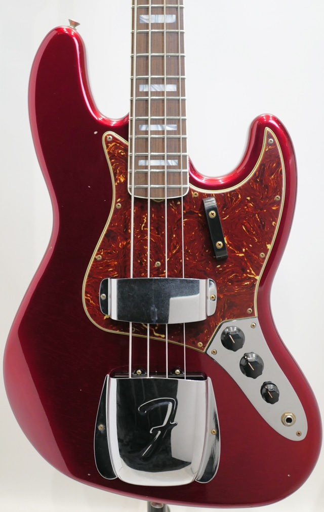 Limited Edition 1966 Jazz Bass Journeyman Relic / Aged Candy Apple Red
