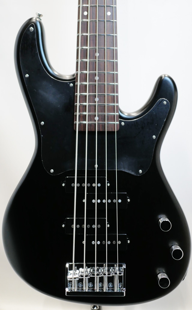 C.S Blowzer 5st (KKT)