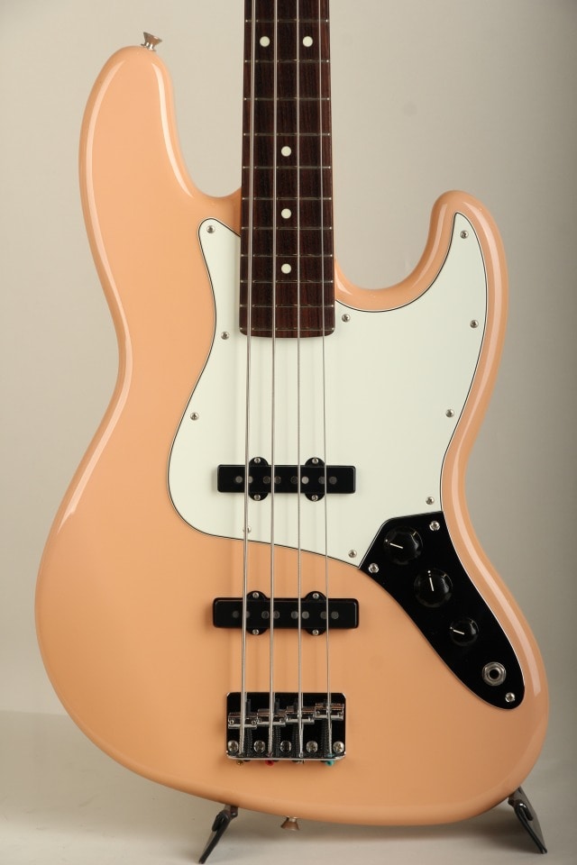  2021 Collection Made In Japan Hybrid II Jazz Bass Flamingo Pink