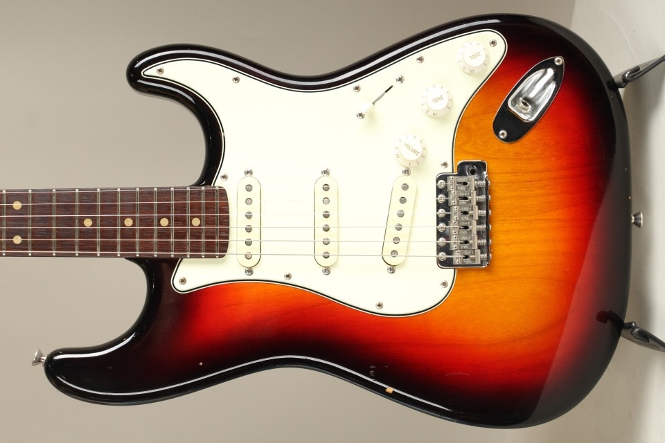 STV-R2 3 Tone Sunburst