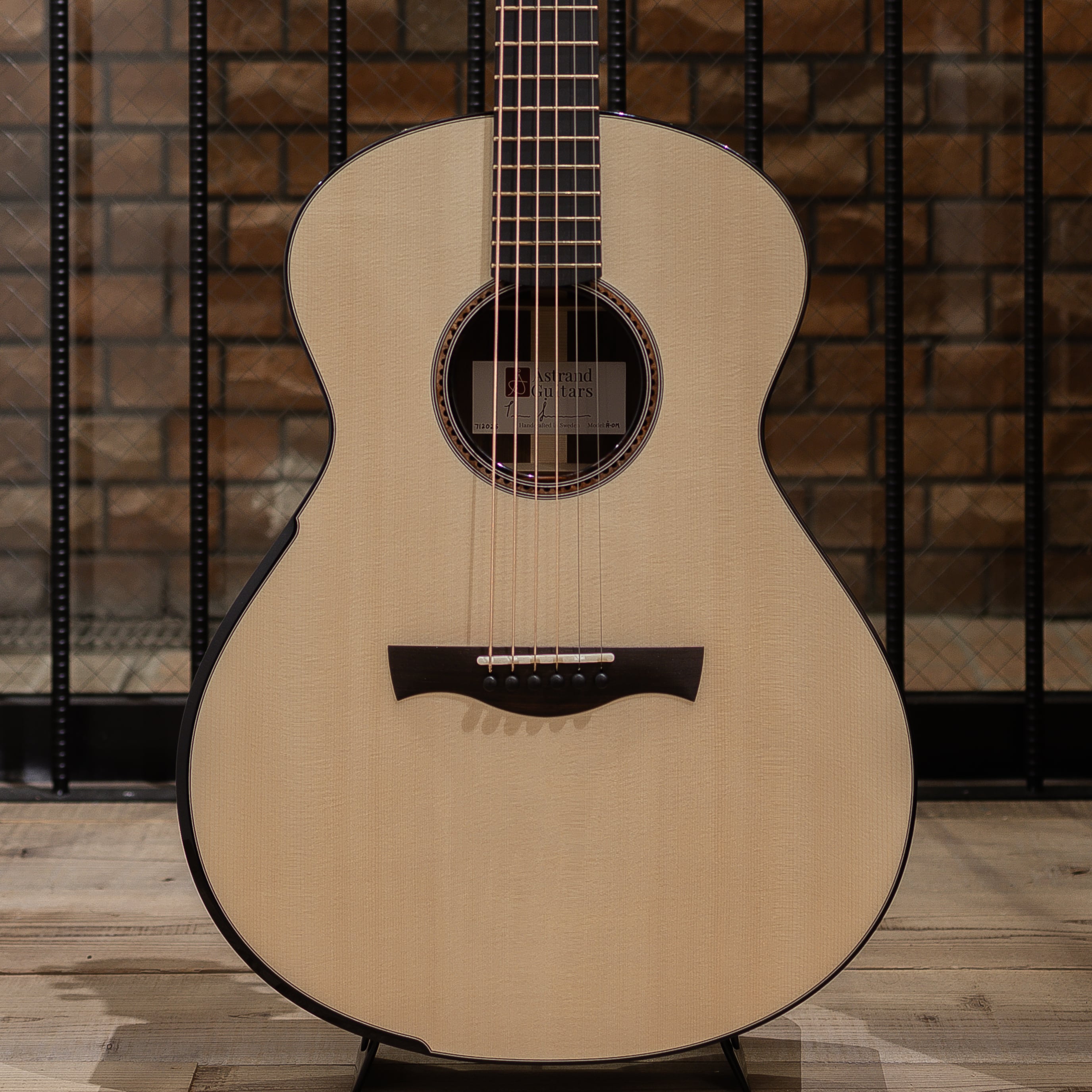 A-OM Swiss "Moon" Spruce / Madagascar Rosewood