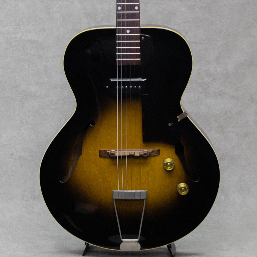 ES-125 / 1952