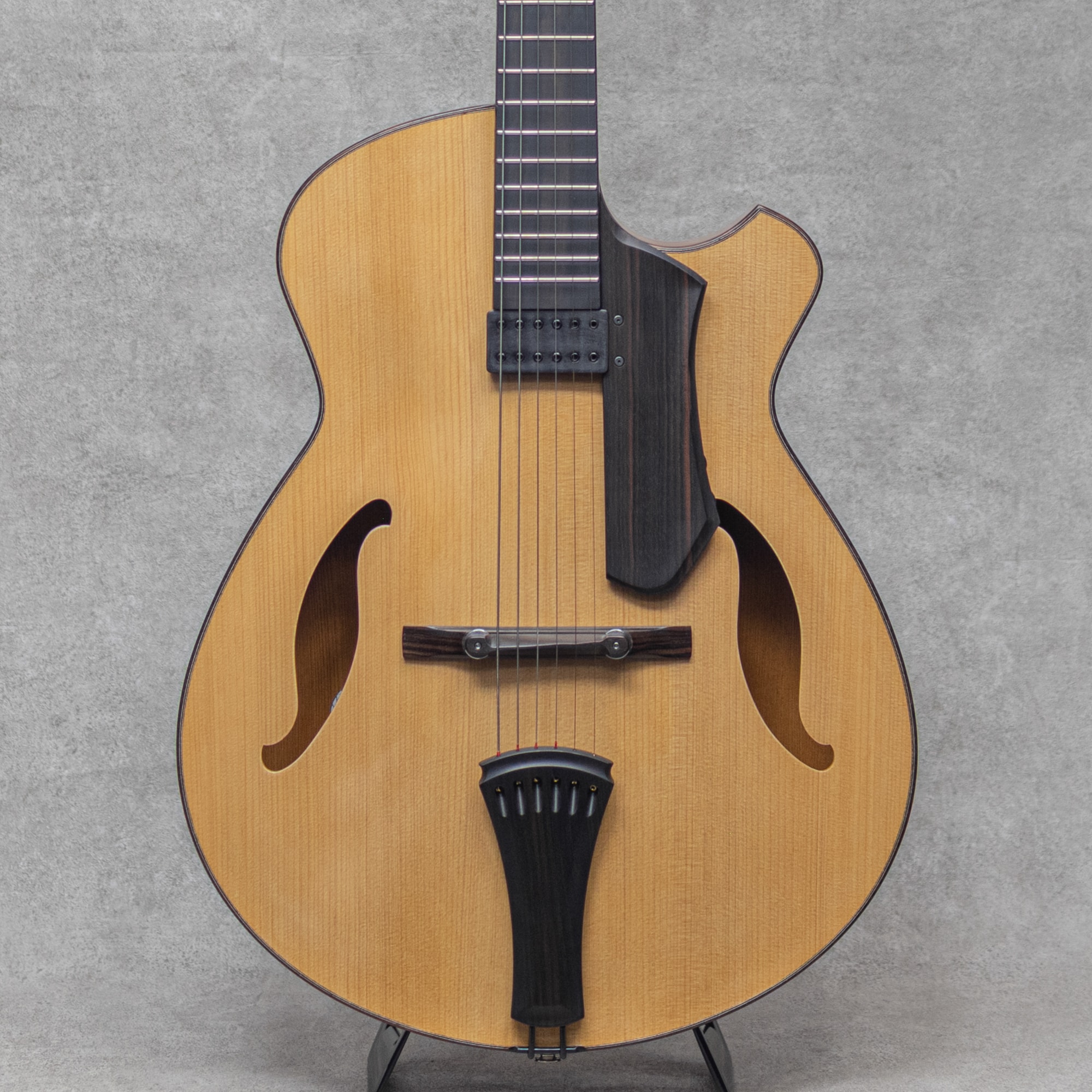Archtop 16 Prototype Aomori Hiba / Keyaki